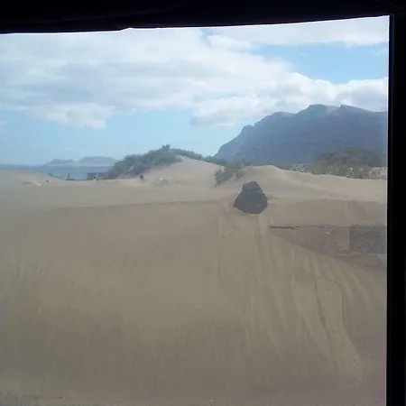 Bizdilux Famara